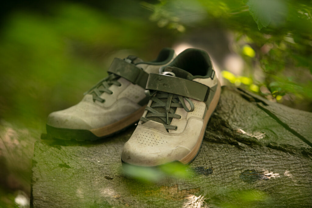 Shimano GE7 clipless shoe review - Cycling News | off-road.cc